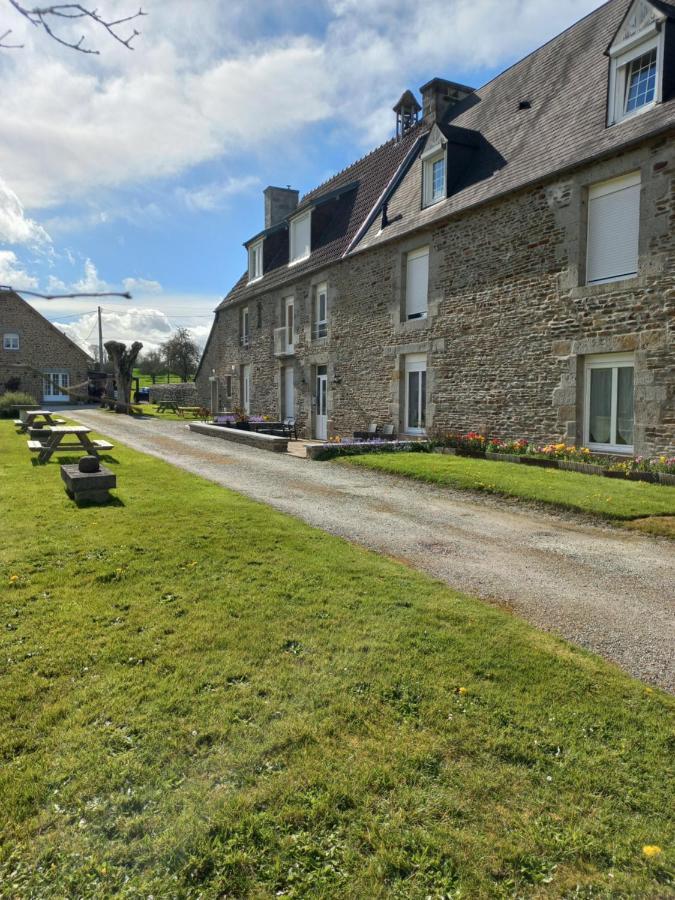 Gites De L'Aumondiere Conde-sur-Noireau Экстерьер фото
